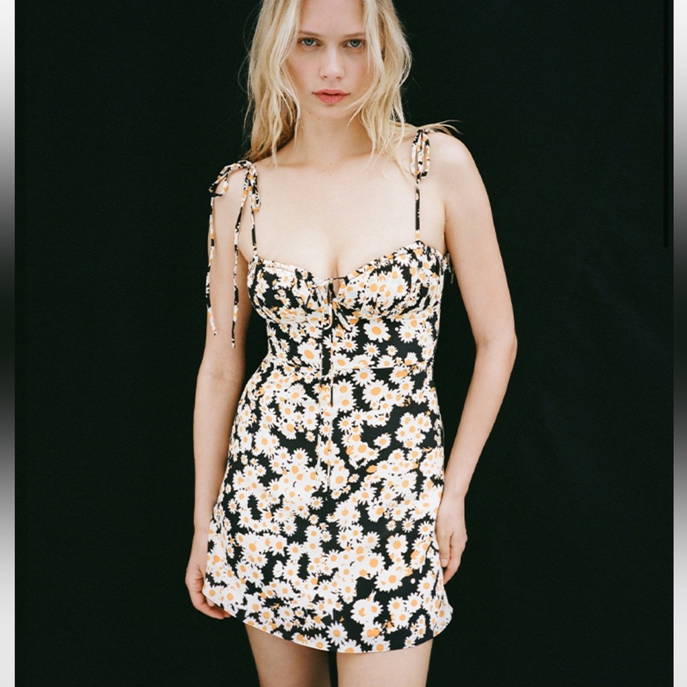 Realisation Par Devon Dress